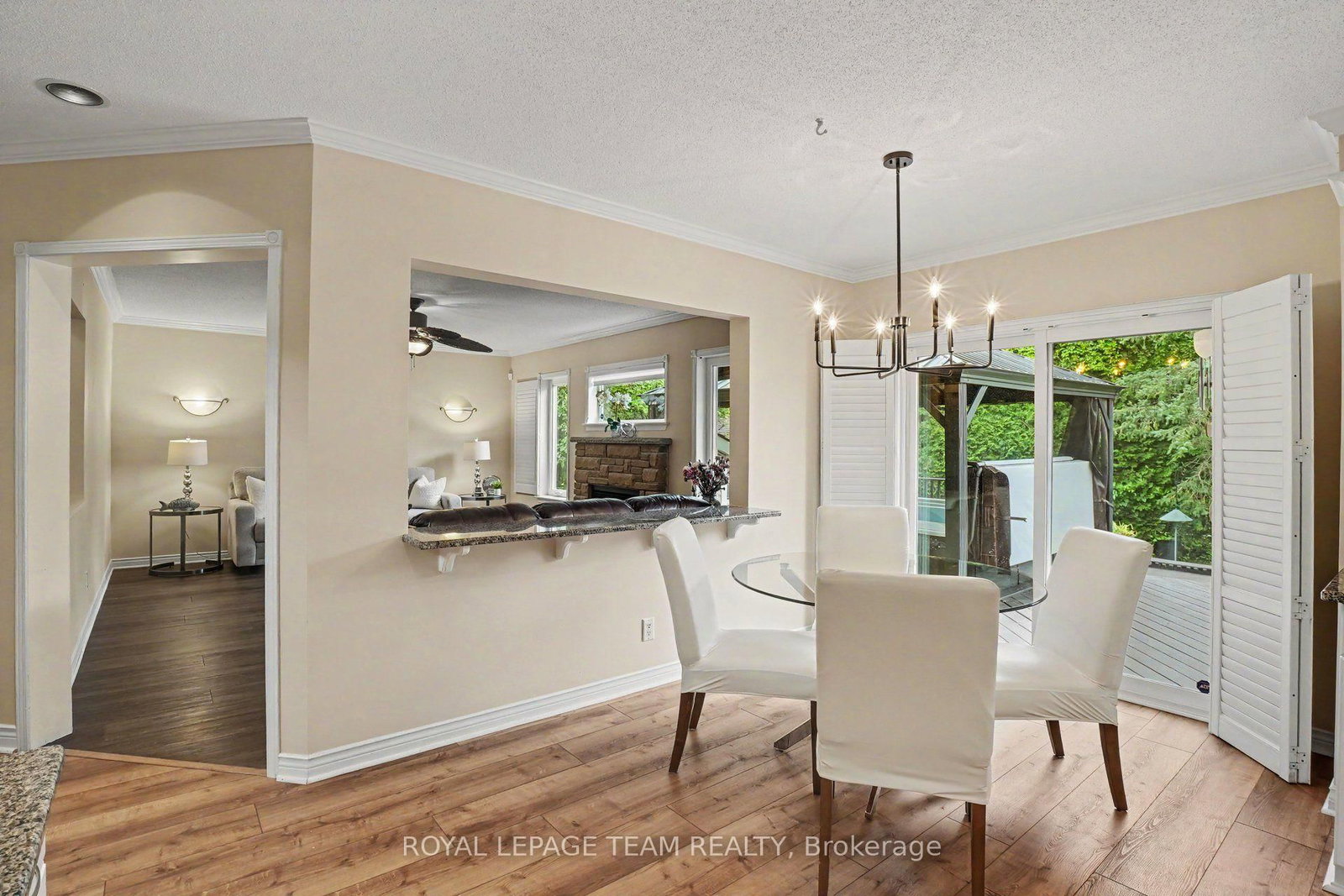 14 Elk Island Court • Kanata, ON photo 12