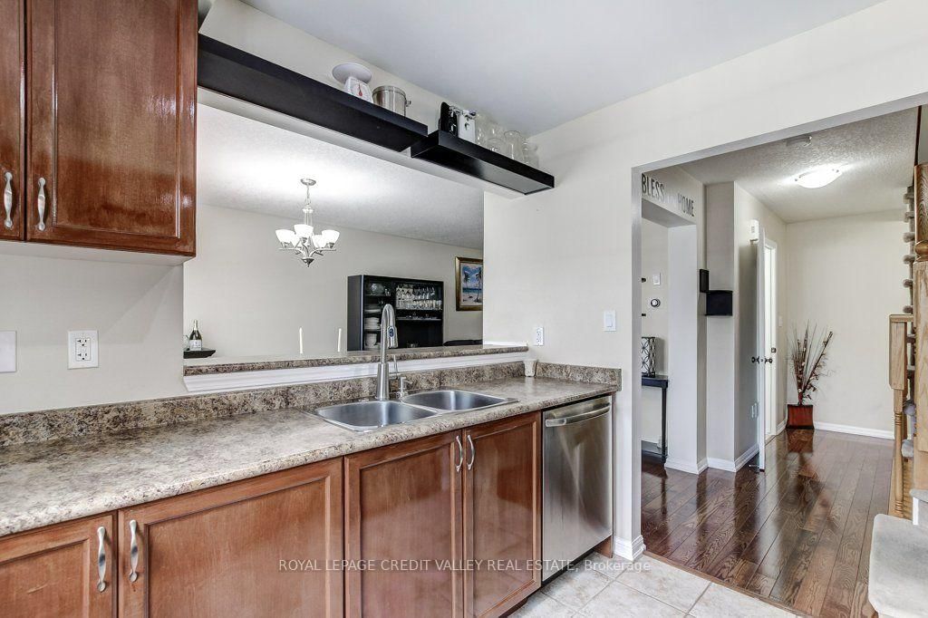 71 Garth Massey Drive • #66 • Cambridge, ON photo 15