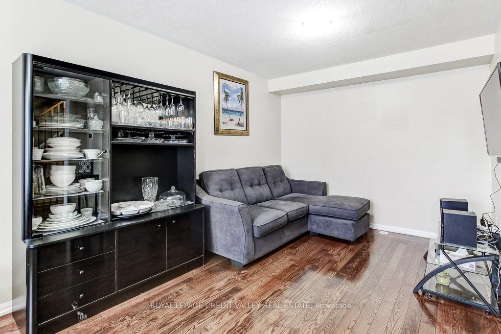 71 Garth Massey Drive • #66 • Cambridge, ON photo 23