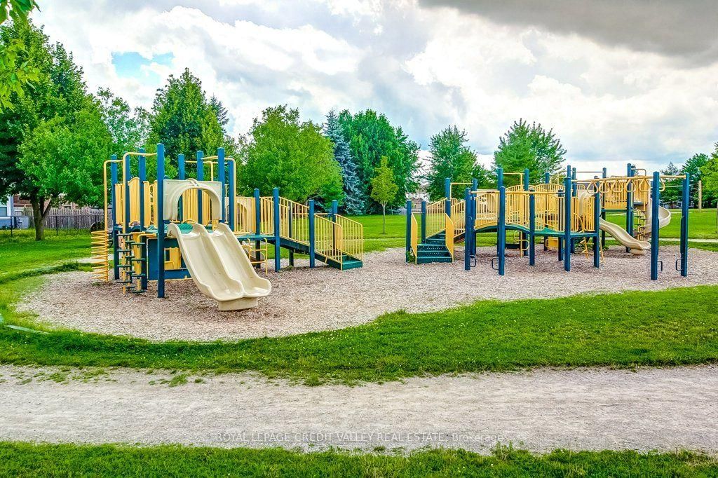 71 Garth Massey Drive • #66 • Cambridge, ON photo 34