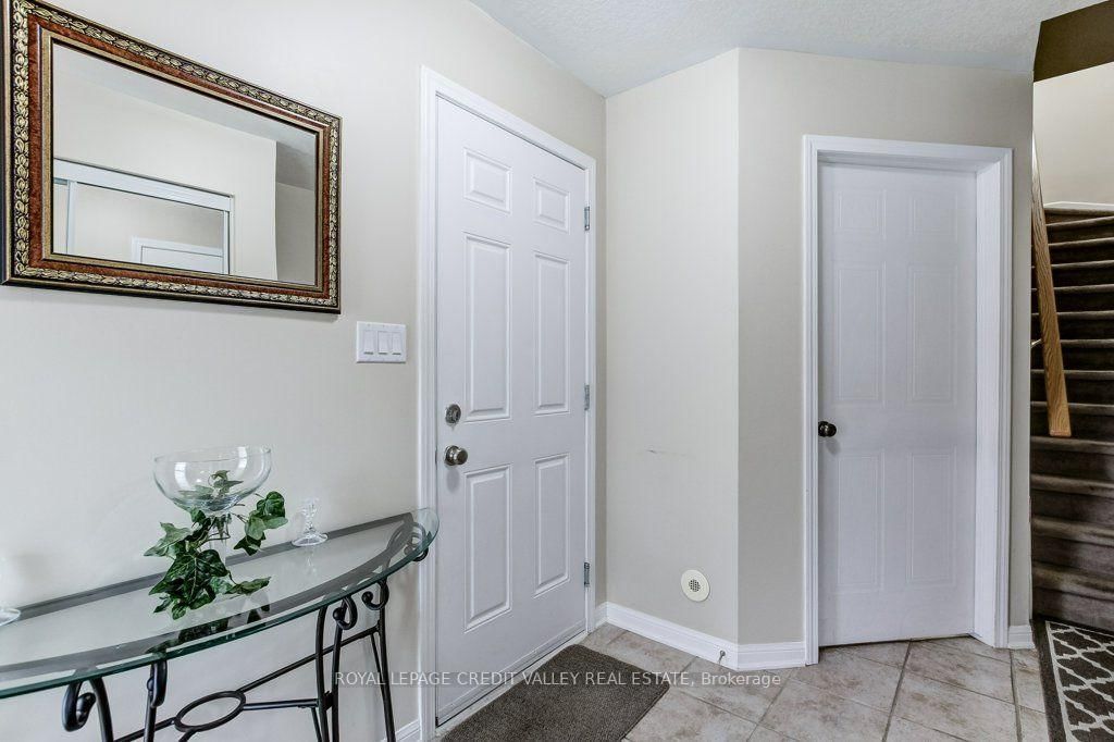 71 Garth Massey Drive • #66 • Cambridge, ON photo 5
