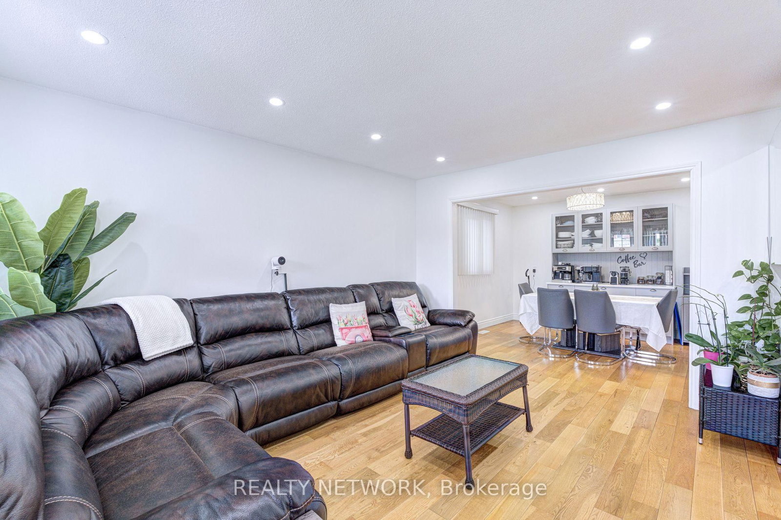 214 Merrilee Crescent • Hamilton, ON photo 10