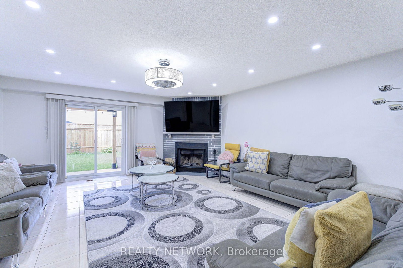 214 Merrilee Crescent • Hamilton, ON photo 19