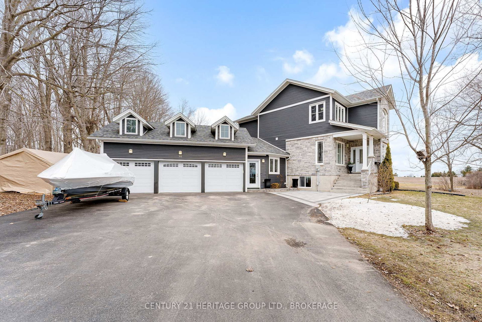 90 Aragon Road • Kingston, ON photo 1