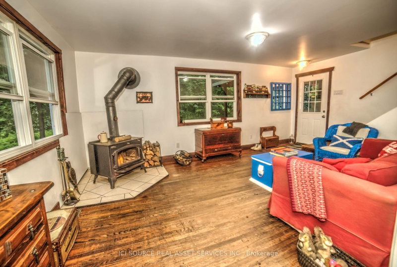 Unit 5 - 1218 Milford Bay Road