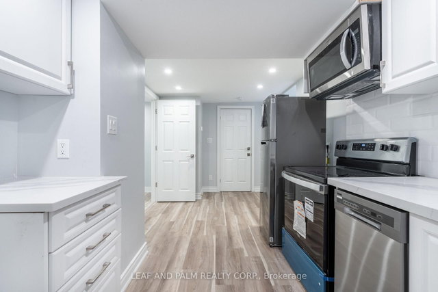 3 - 4233 Huron Street