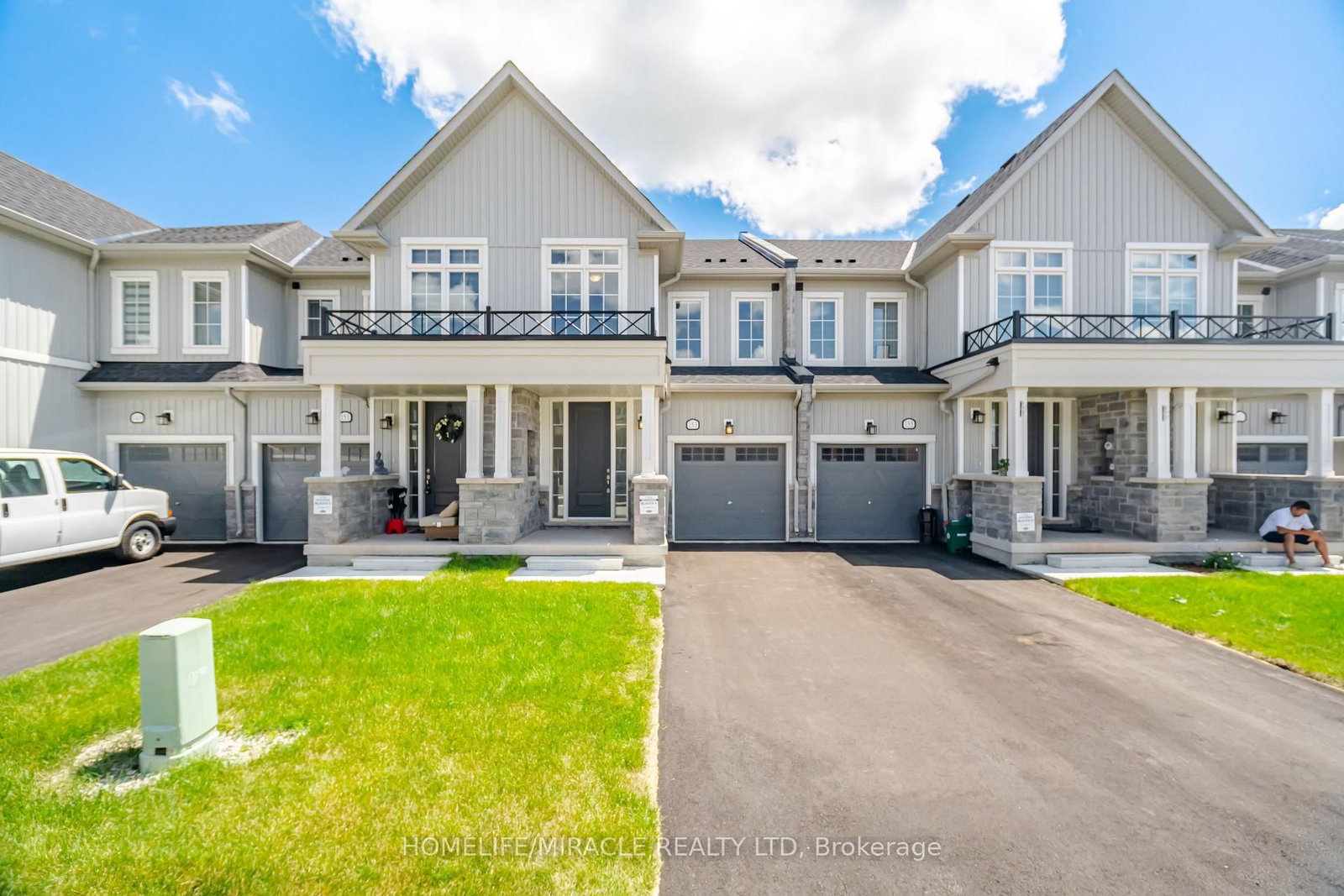 153 Sanders Road • Erin, ON photo 3