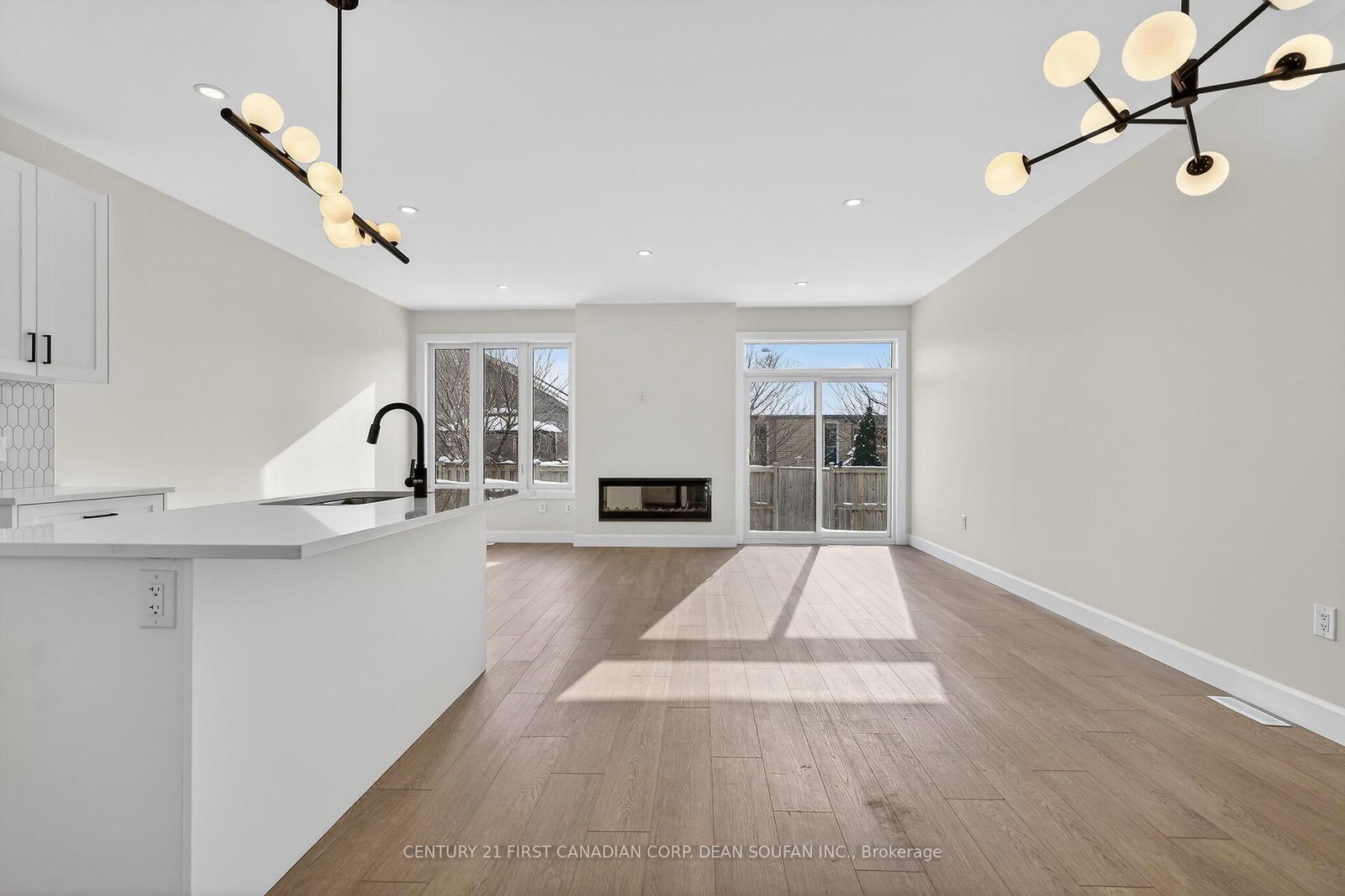 873 Catalpa Square, London North — photo 6
