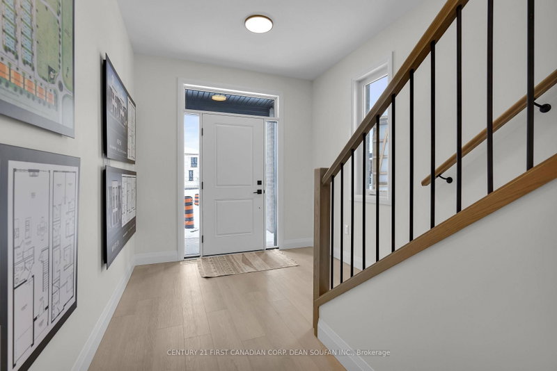 877 CATALPA Square