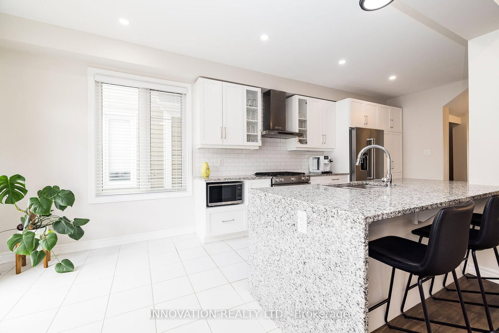 191 Equitation Circle • Richmond, ON photo 8