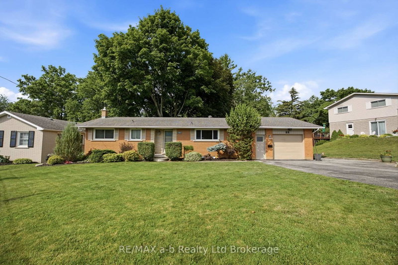 88 Hillside Avenue