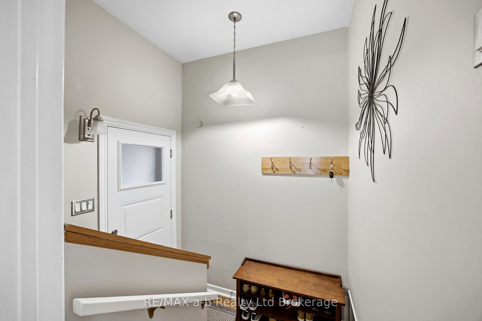 88 Hillside Avenue • Norfolk, ON photo 28