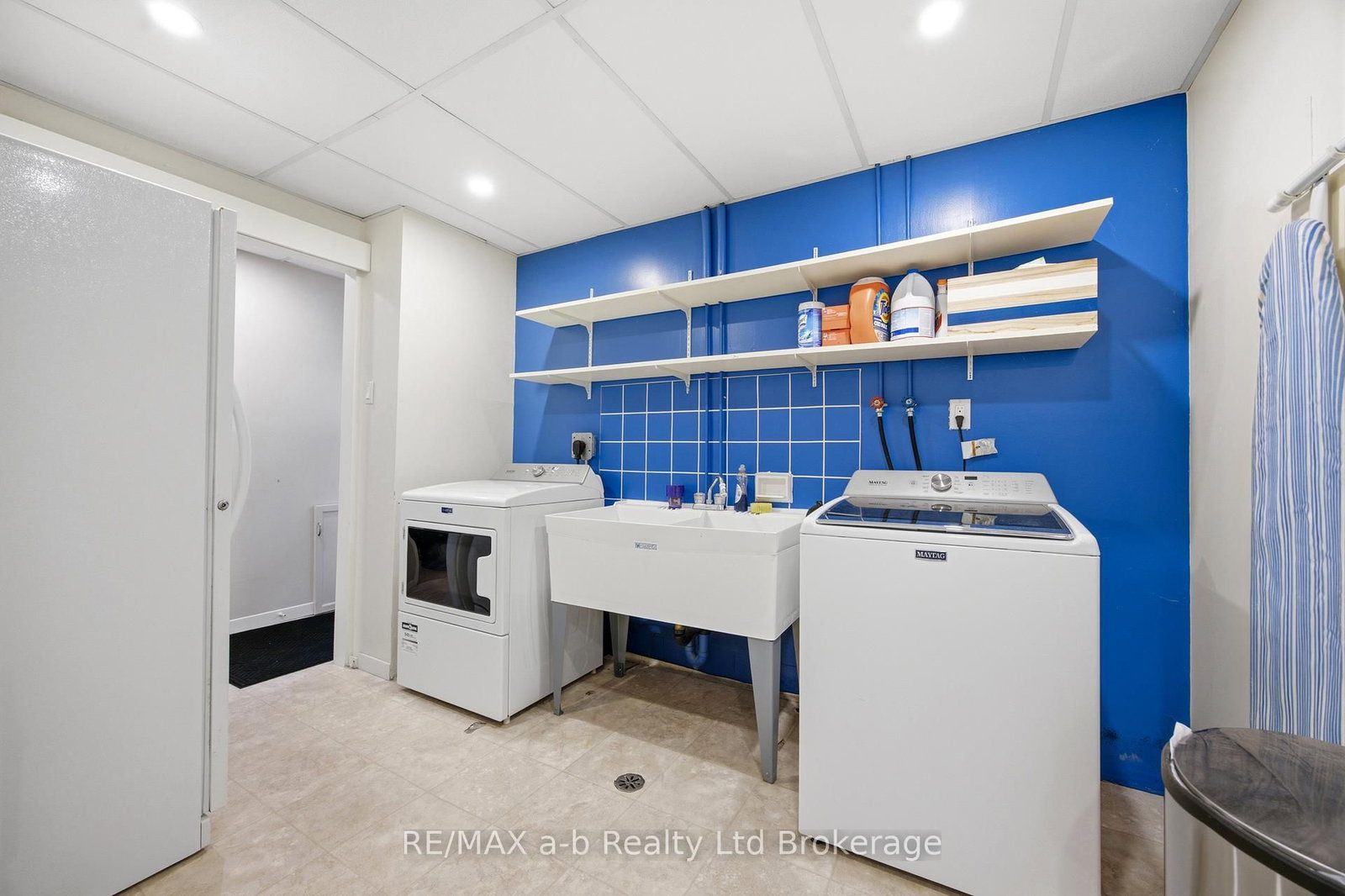 88 Hillside Avenue • Norfolk, ON photo 29