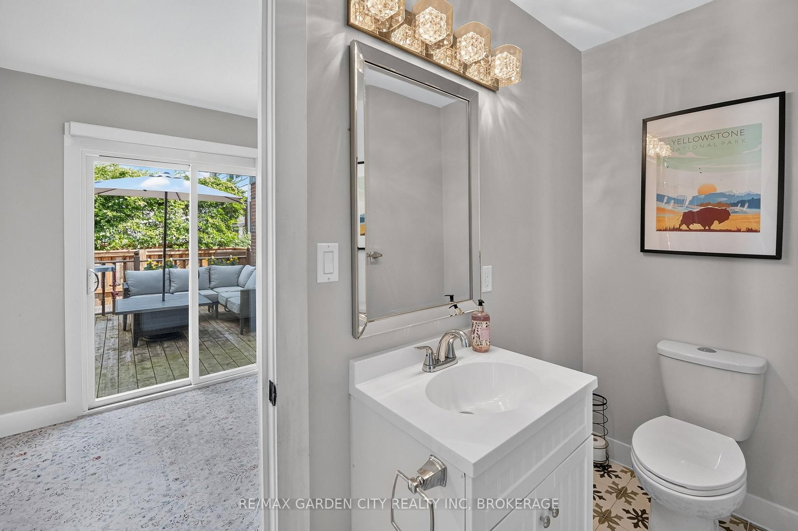 144 Highland Avenue • St. Catharines, ON photo 11
