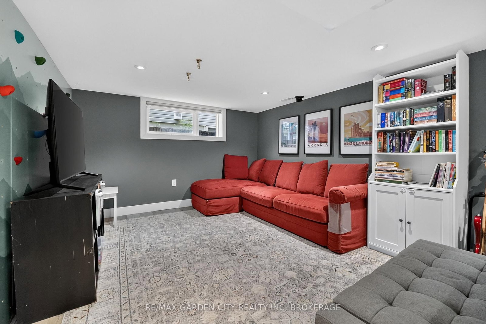 144 Highland Avenue • St. Catharines, ON photo 35