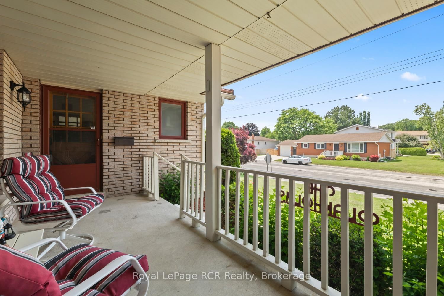 227 15th Avenue • Hanover, ON photo 6