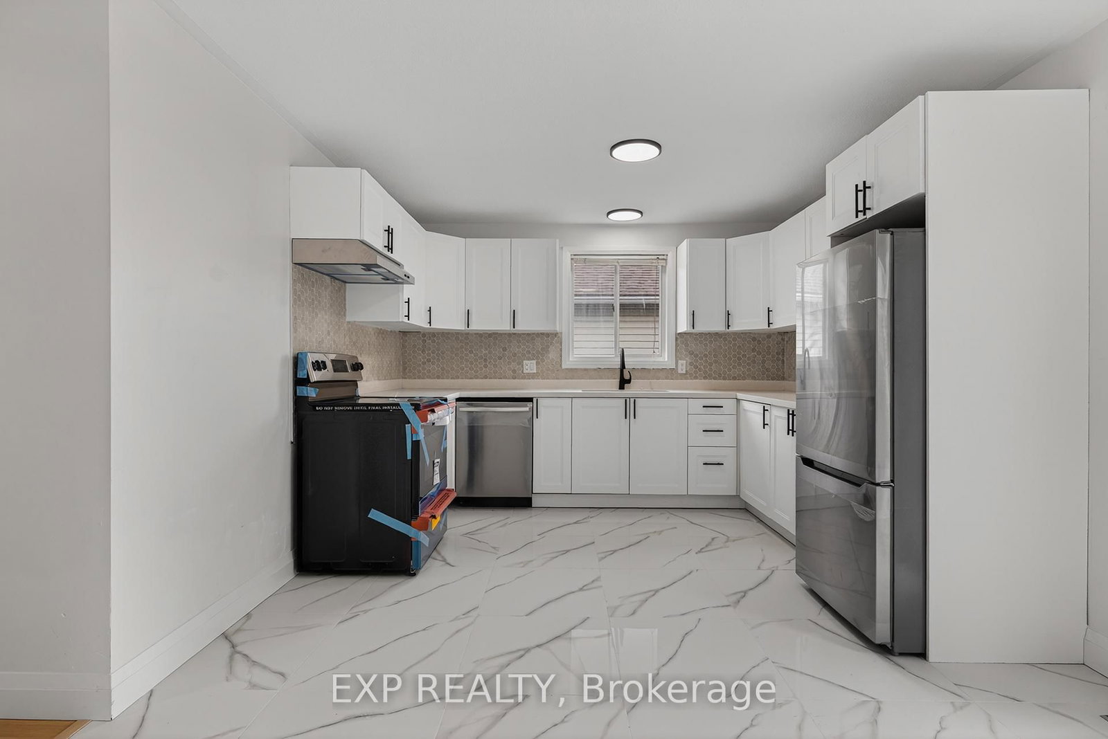101 Anastasia Crescent • Brantford, ON photo 8