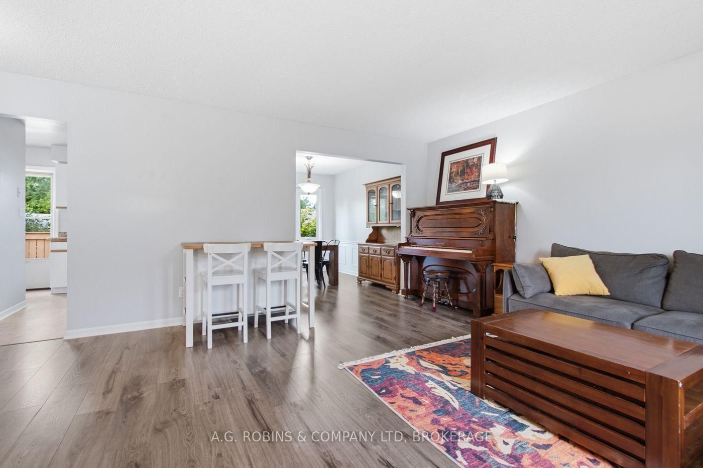 46 Dundonald Street • St. Catharines, ON photo 13