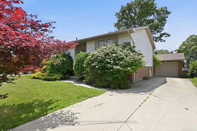 46 Dundonald Street — photo 2