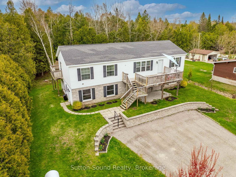 21 Cardinal Avenue, South Bruce Peninsula
