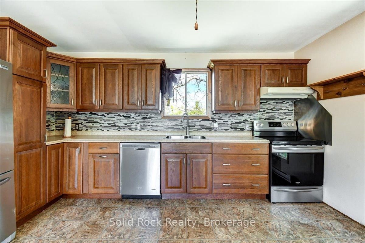 1823 2nd Line East • Trent Hills, ON photo 5