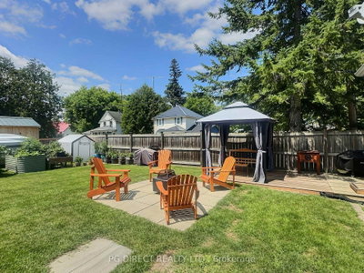 66 King Street • Rideau Lakes, ON photo 3
