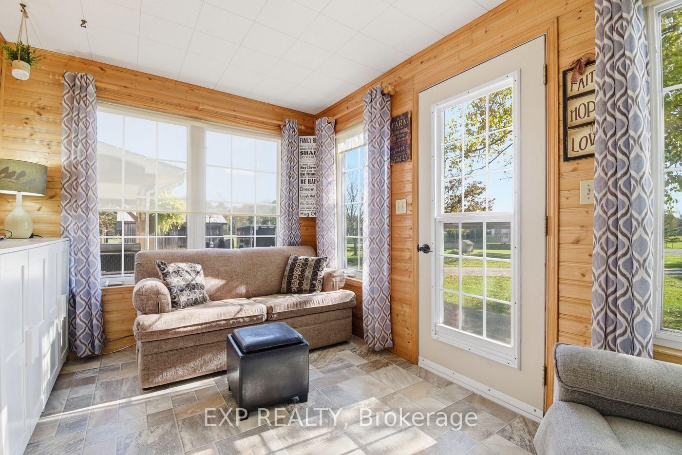 9043 Ridge Road • Niagara Falls, ON photo 22