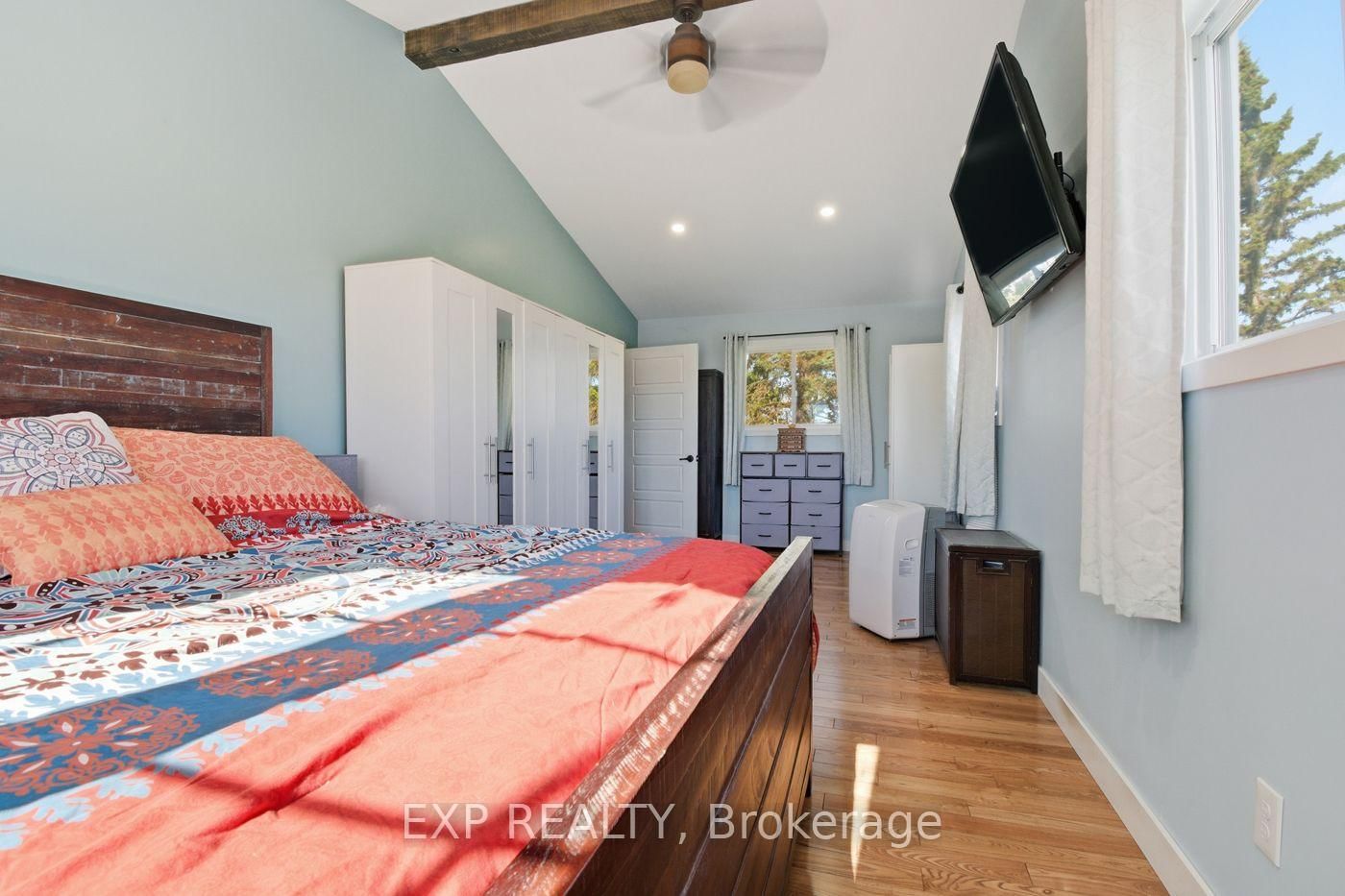 9043 Ridge Road • Niagara Falls, ON photo 25