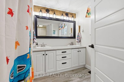 9043 Ridge Road • Niagara Falls, ON photo 9