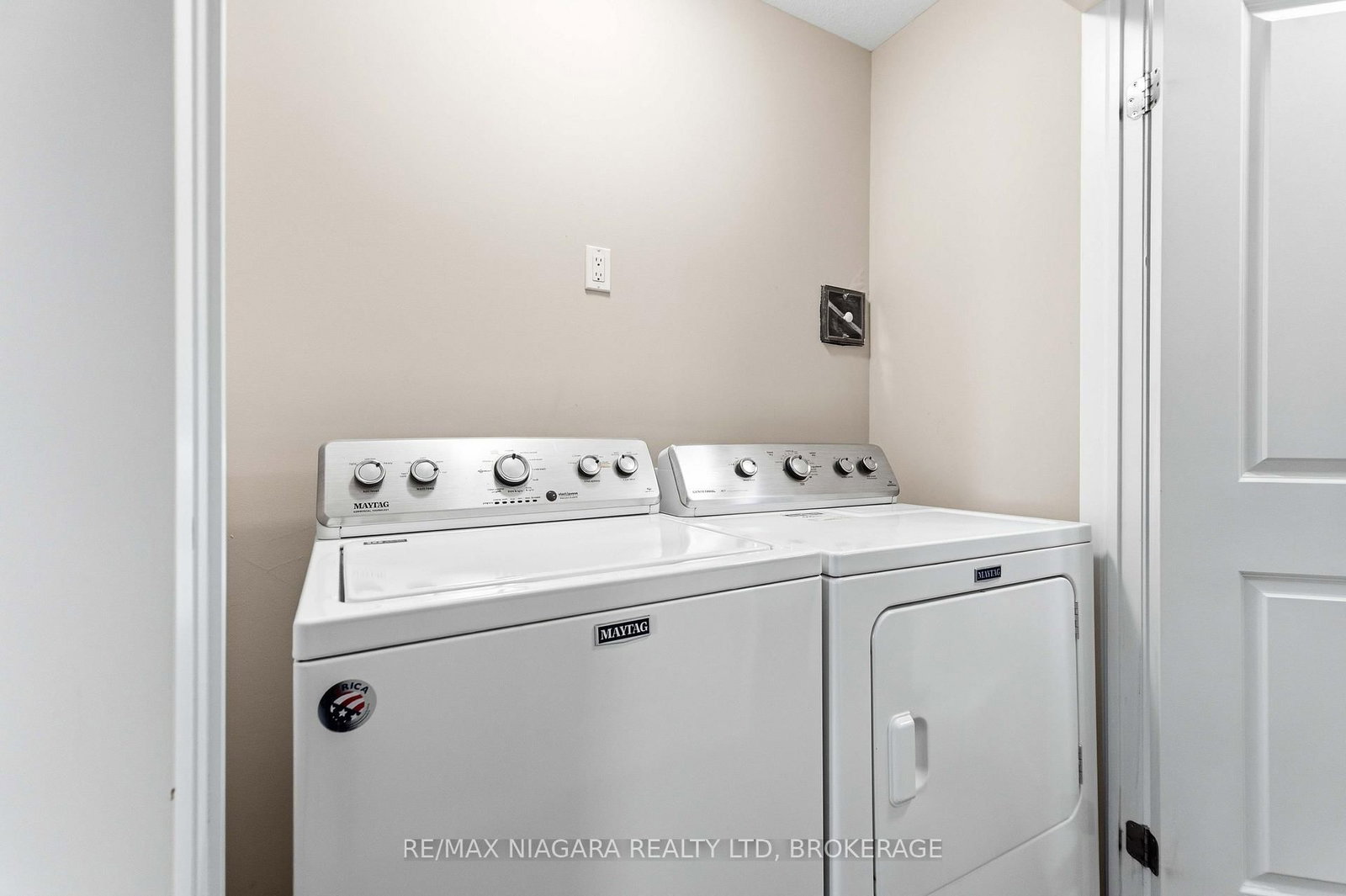 23B Bloomfield Avenue • St. Catharines, ON photo 20