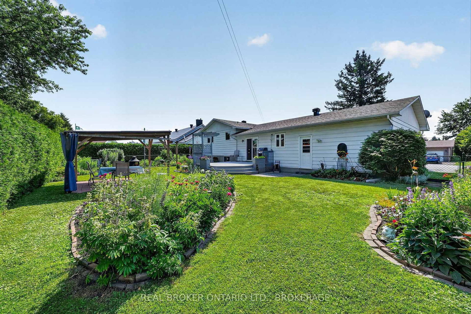 11 Albert Street • Casselman, ON photo 39