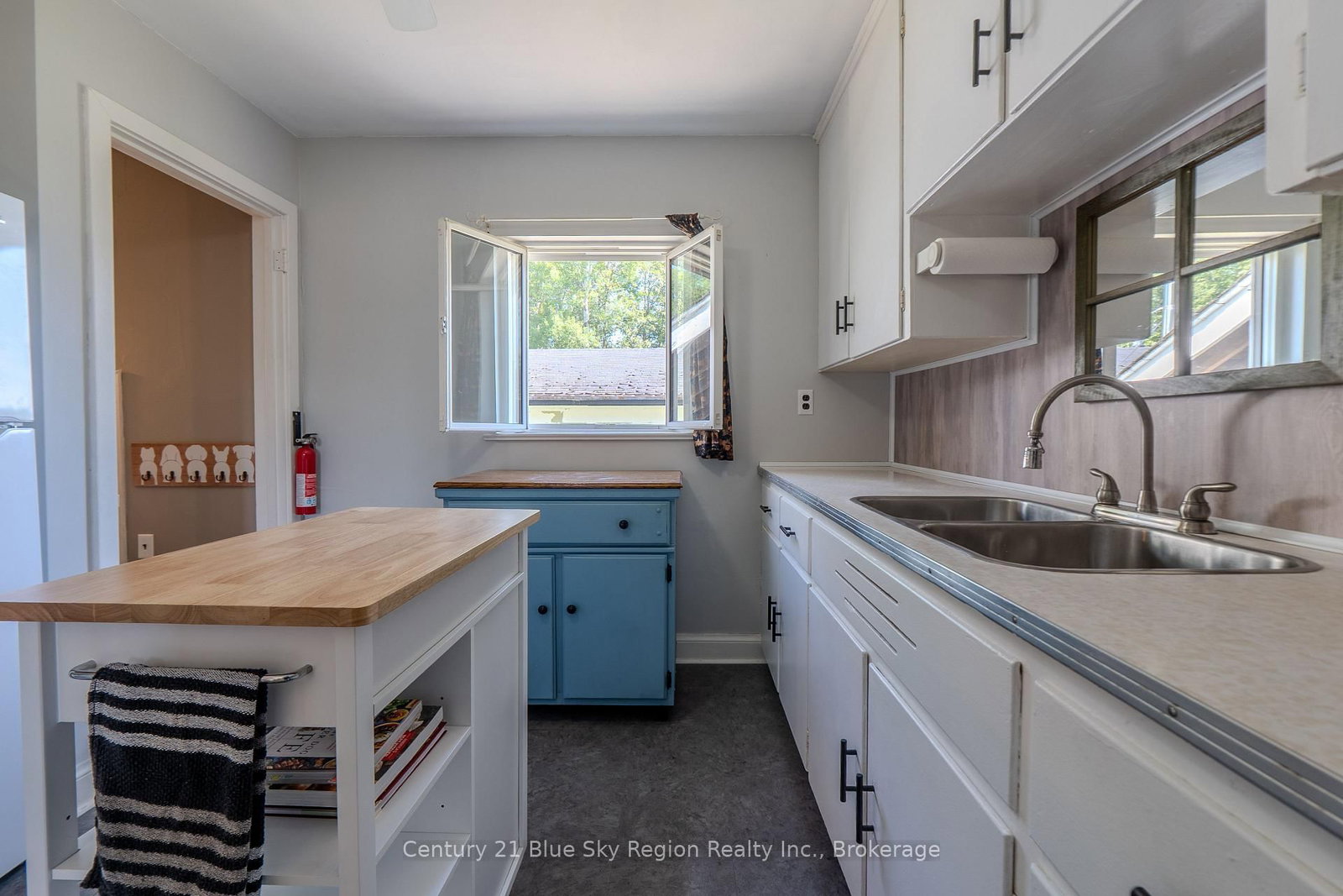 80 Spruce Drive • Temagami, ON photo 8