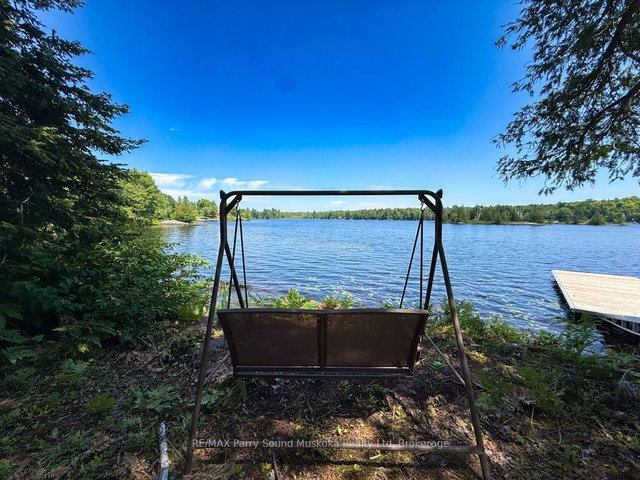 473 North Meadowcove Road