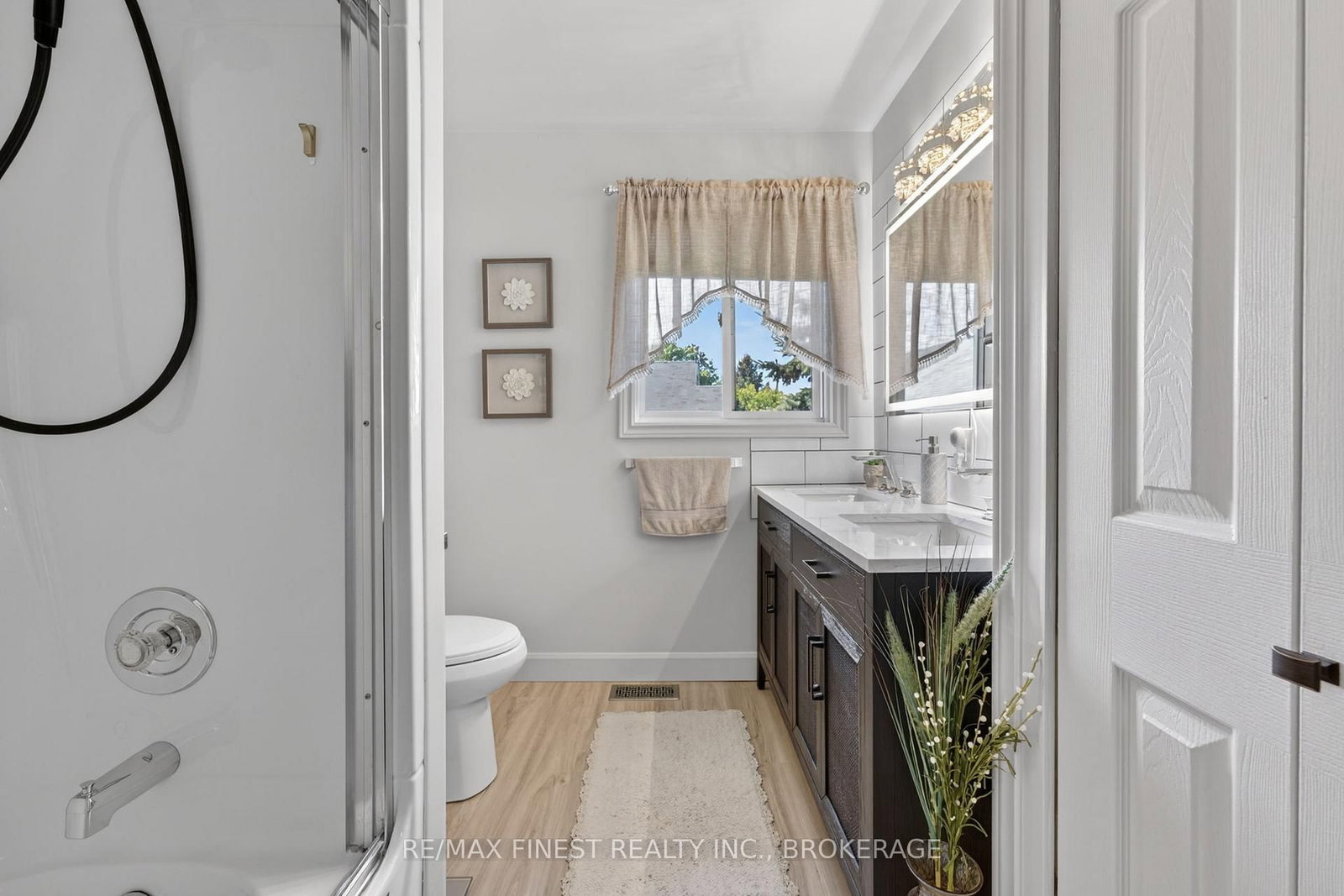 3 Mary Avenue • Prince Edward County, ON photo 12