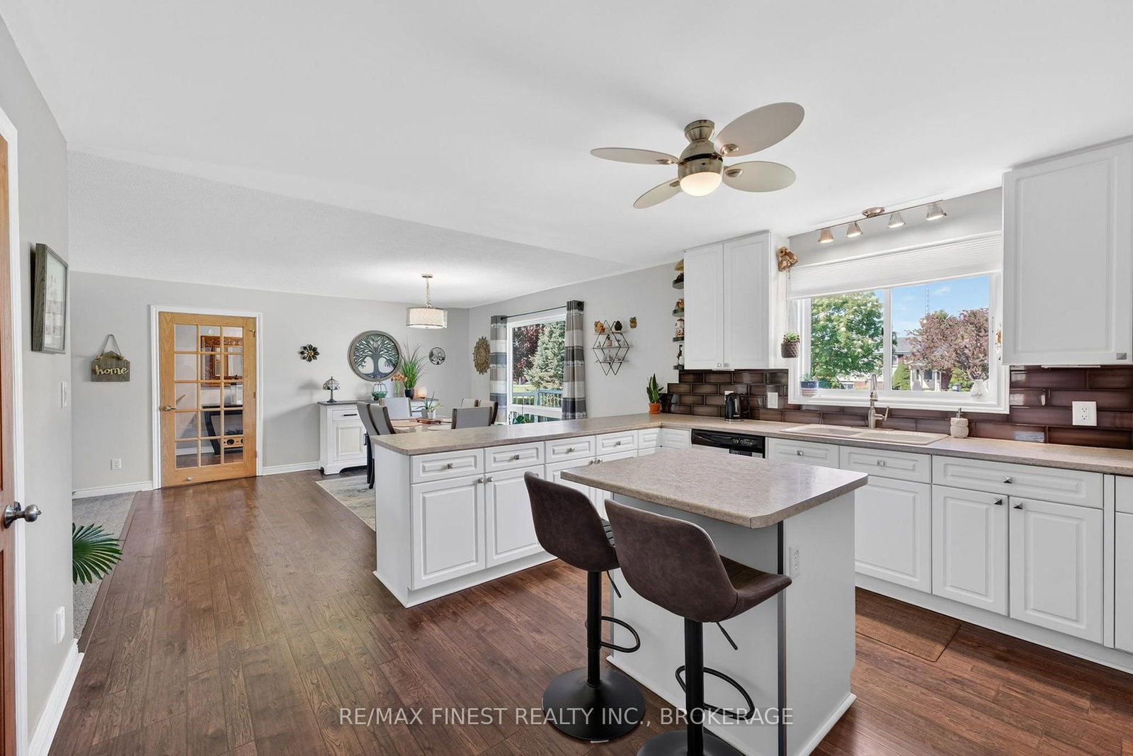3 Mary Avenue • Prince Edward County, ON photo 8