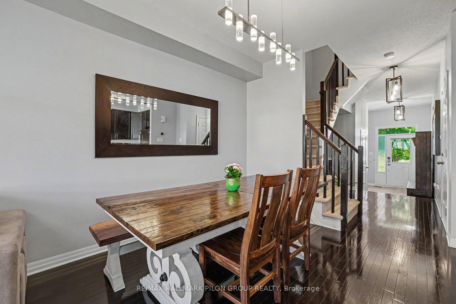 673 Spring Valley Drive • Orleans, ON photo 6