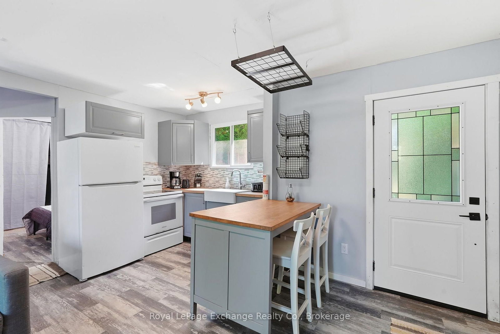495144 Traverston Road • West Grey, ON photo 15