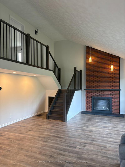 444 Lansdowne Street E — photo 5