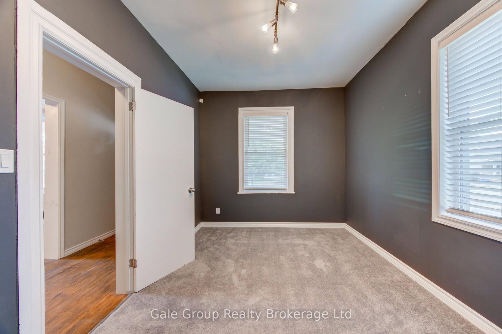 80 William Street • Ingersoll, ON photo 11
