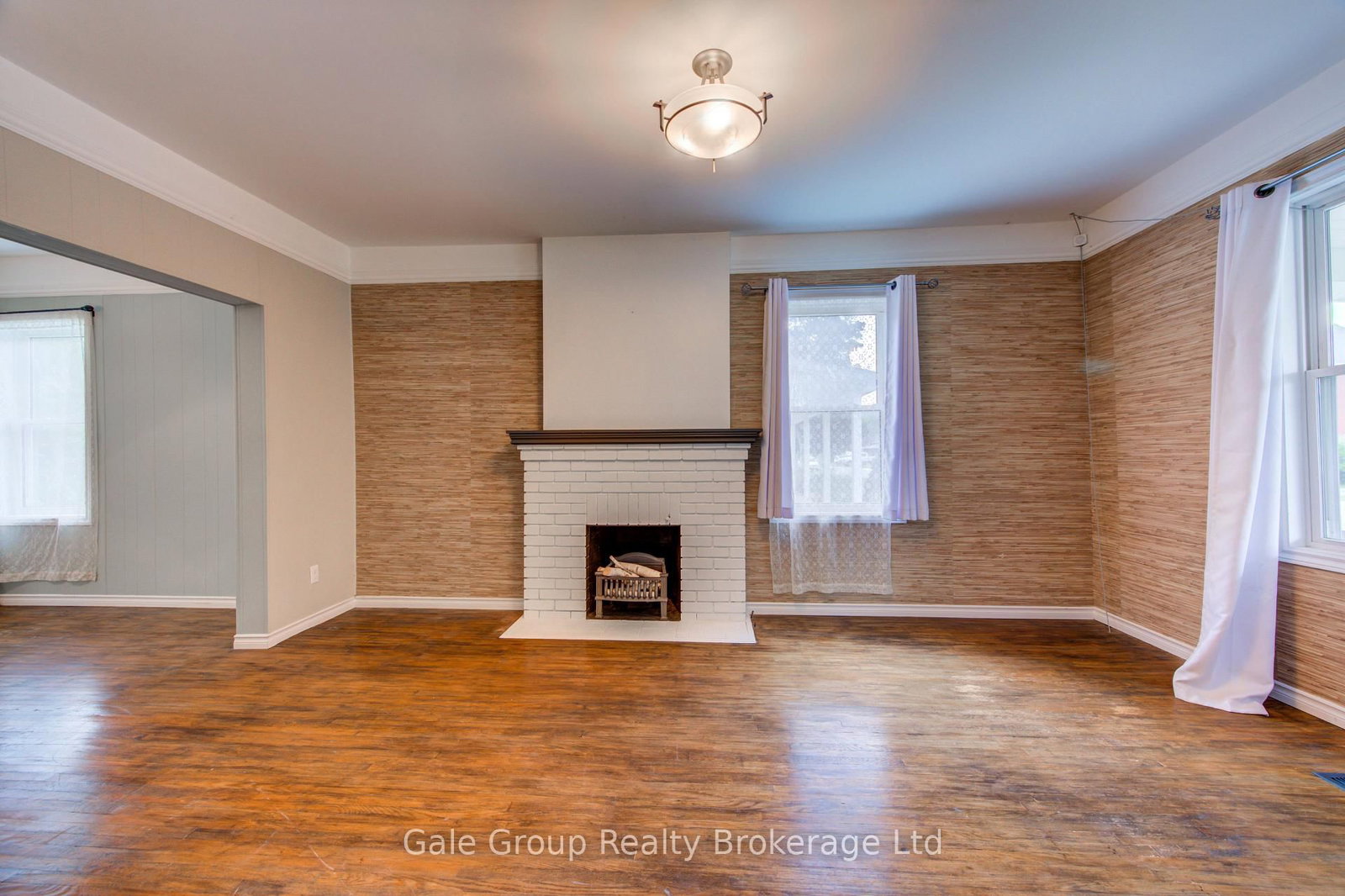 80 William Street • Ingersoll, ON photo 8