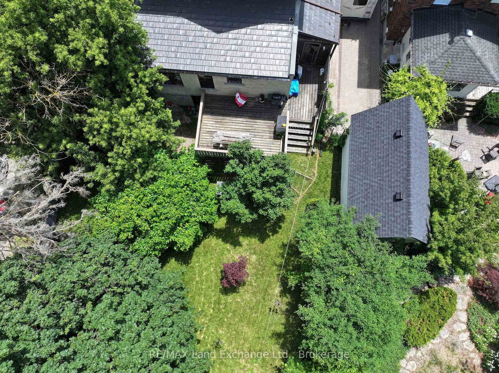 570 10th Street • Hanover, ON photo 36