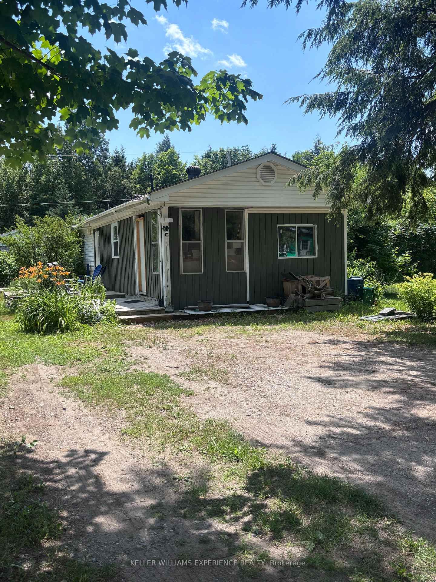 1701-49 Highway 11 Highway • Gravenhurst, ON photo 1