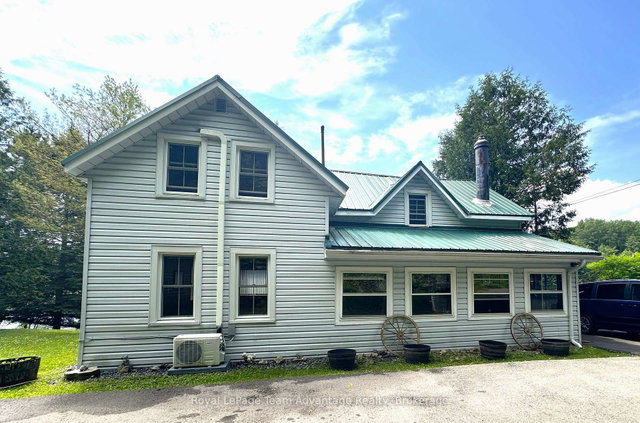 27 BURNSIDE BRIDGE Road