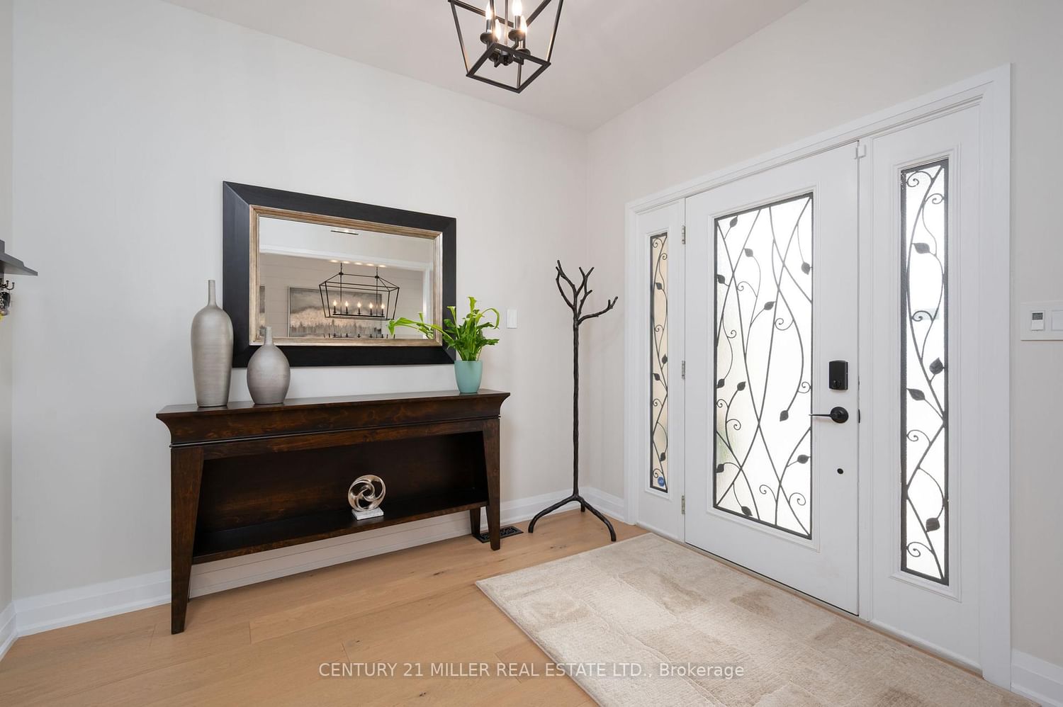 108 Winston Street • Guelph/Eramosa, ON photo 3