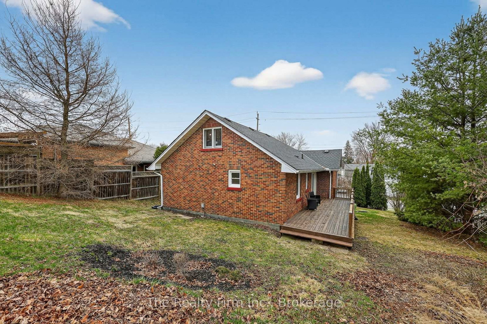 105 E King Street • Ingersoll, ON photo 25
