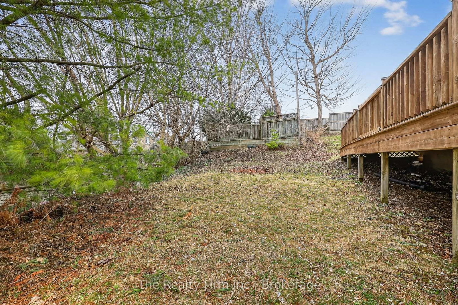 105 E King Street • Ingersoll, ON photo 32