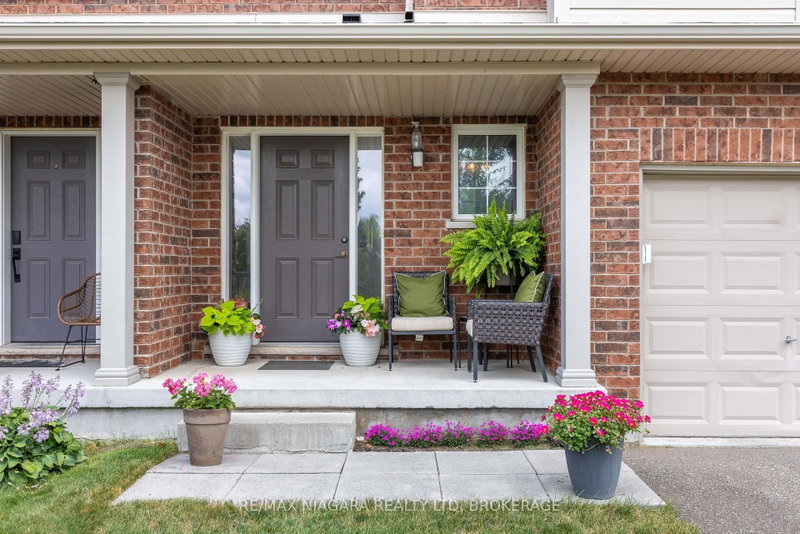 8625 Upper Canada Drive