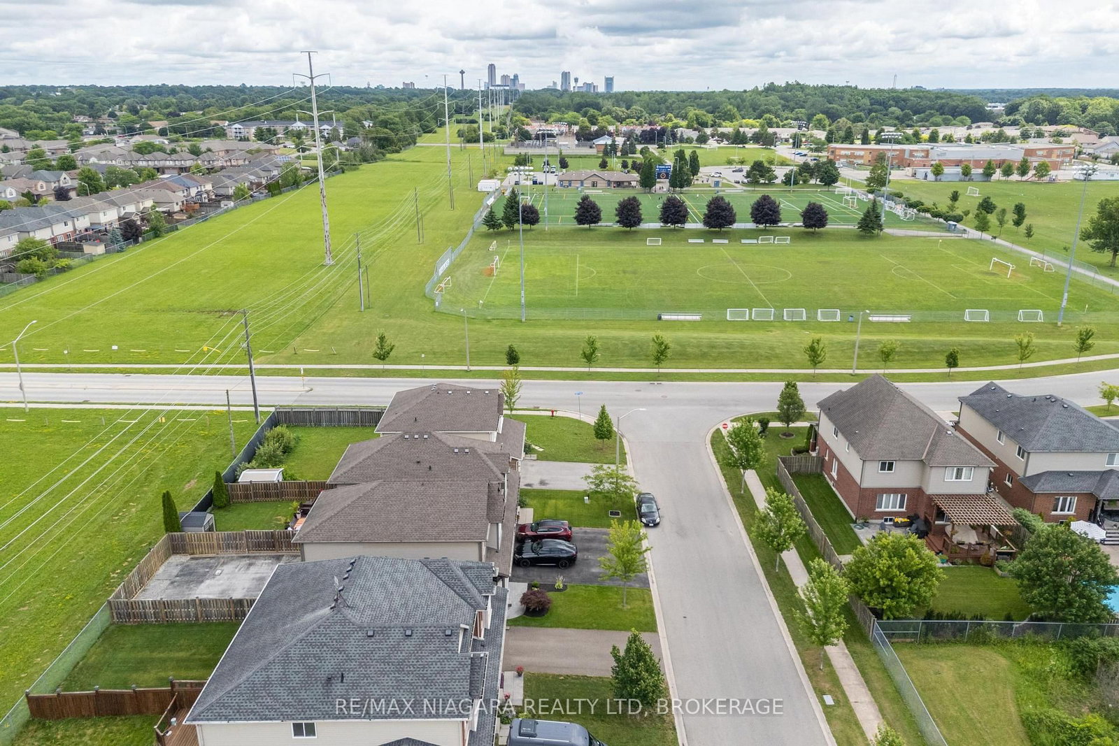8625 Upper Canada Drive • Niagara Falls, ON photo 25