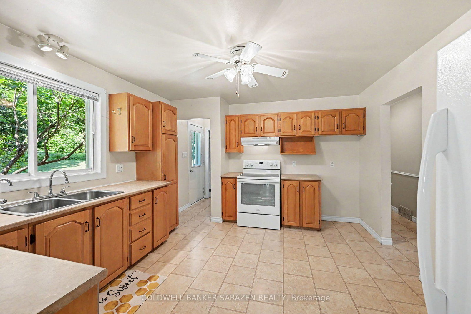 193 Milton Stewart Avenue • Braeside, ON photo 13