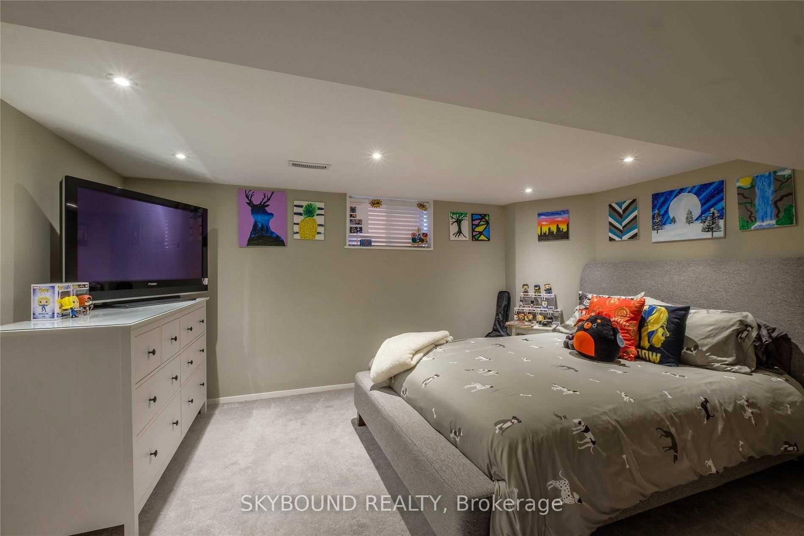 28 East 39th Street • Hamilton, ON photo 17